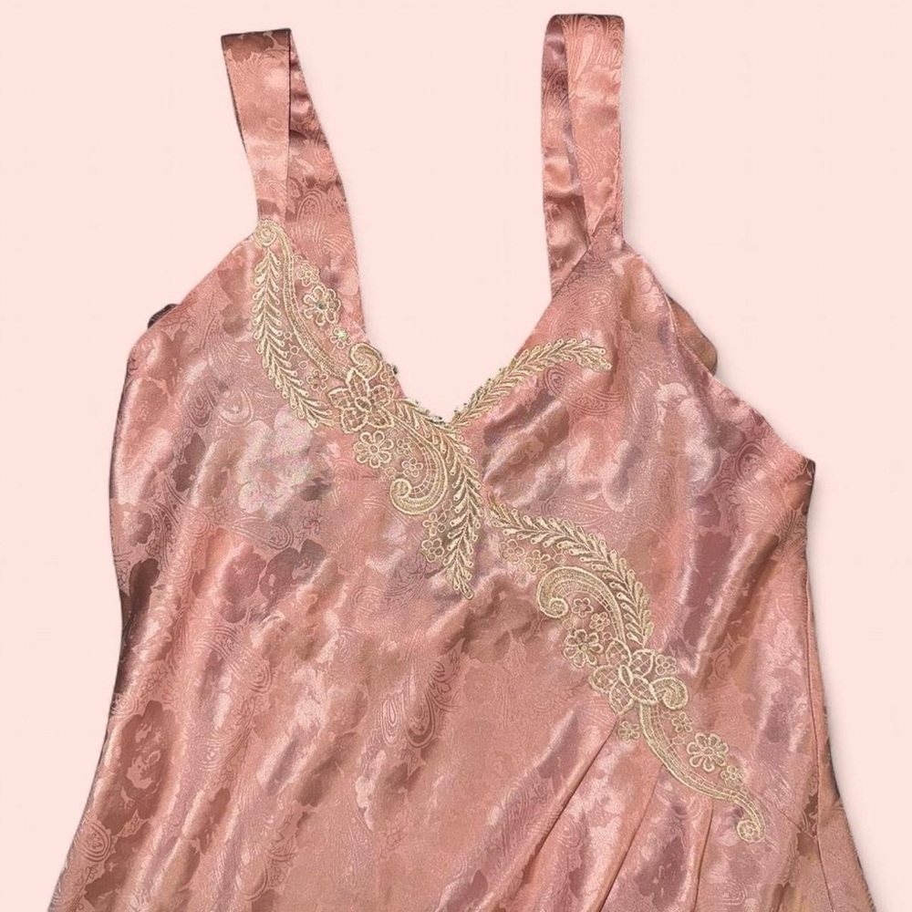 Vintage Victoria's Secret Gold Label Pink Chemise